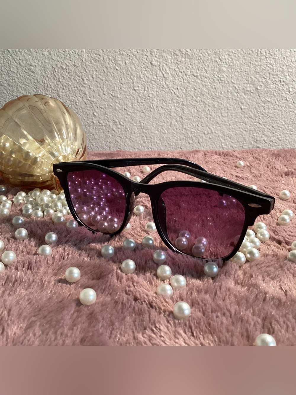 Women's Black Frame Sunglasses with Purple/Black Lenses